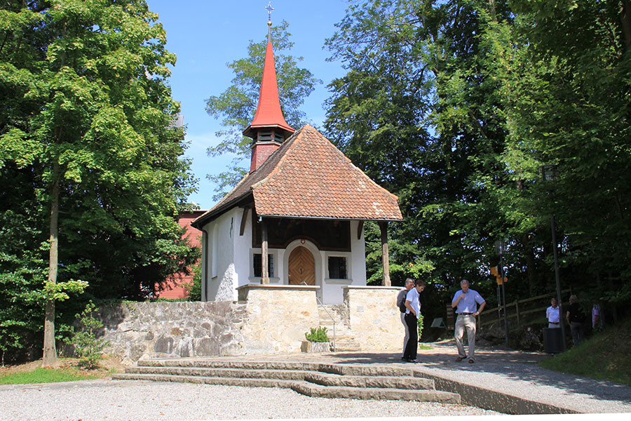 Die Tells Kapelle im Sommer bei super Wetter